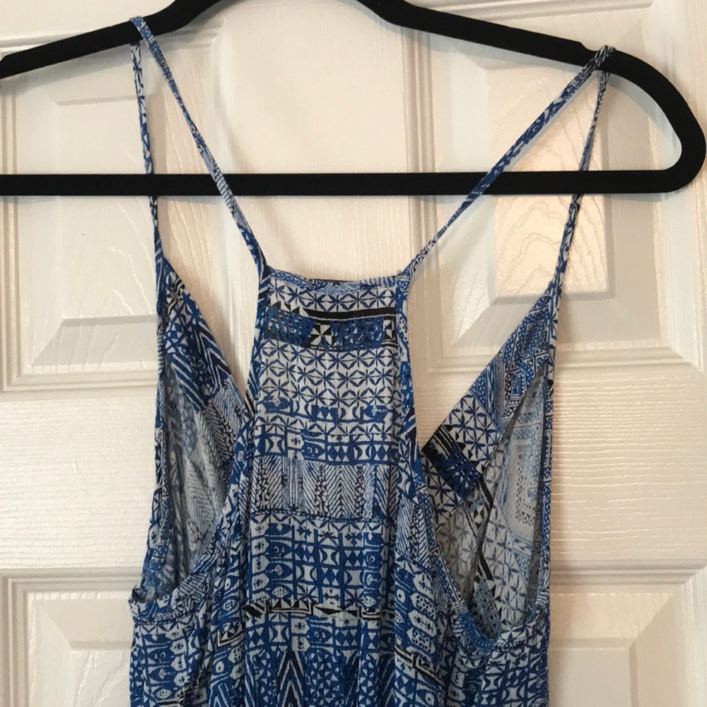 Blue/white patterned romper - Picture 2 of 2